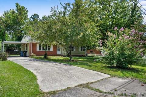 1009 Hemlock Drive, Fayetteville, NC 28304
