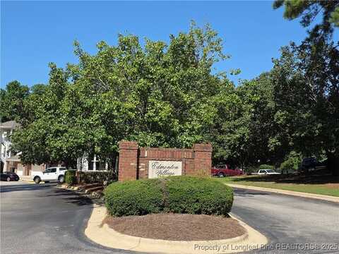 824 Sage Creek Lane unit: 9, Fayetteville, NC 28305