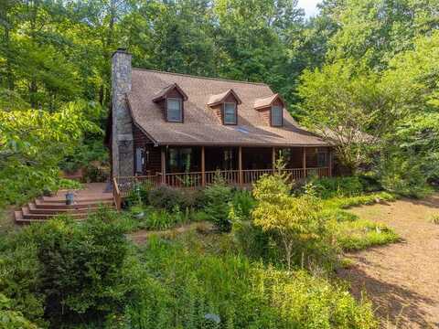 94 Sunray Lane, Sylva, NC 28779