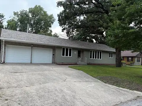 243 11th Ave. N, Fort Dodge, IA 50501