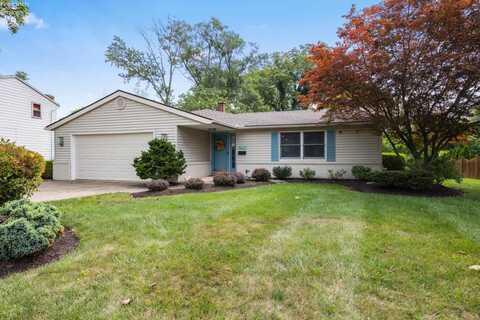 823 Salem Drive, Huron, OH 44839