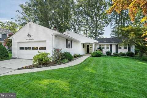 3021 MAPLE SHADE LANE, WILMINGTON, DE 19810