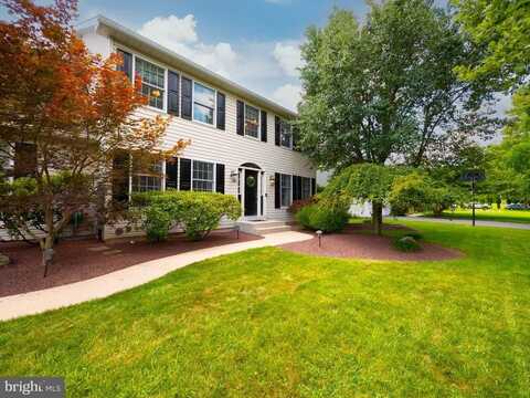 6174 DOMARRAY STREET, COOPERSBURG, PA 18036