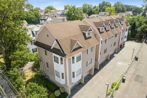 87 Centre Street, Nutley, NJ 07110