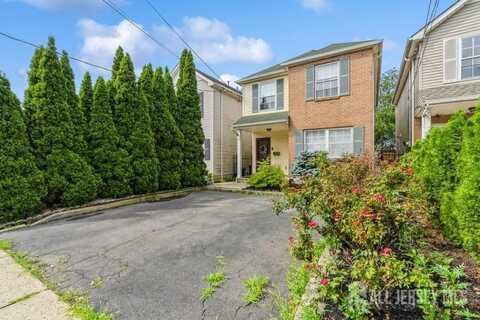18 Henry Avenue, New Brunswick, NJ 08901