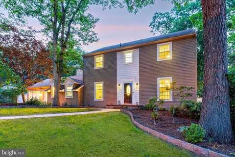 19 HOLLYBROOK WAY, VOORHEES, NJ 08043