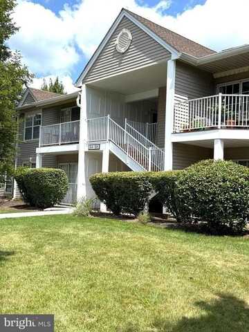 88 LINDSEY COURT, FRANKLIN PARK, NJ 08823