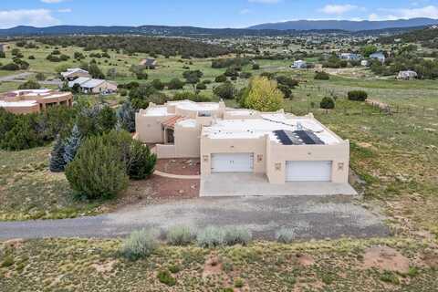 11 NOCHE ESTRELLADO Court, Edgewood, NM 87015