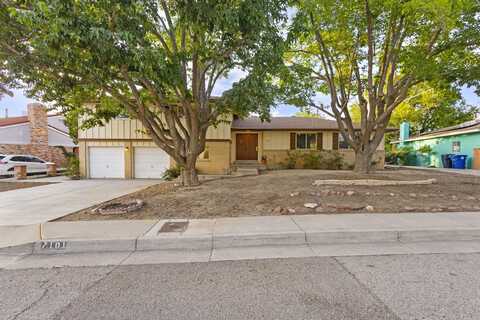 7101 AZTEC Road NE, Albuquerque, NM 87110