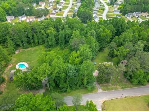 6990 Oak Leaf Drive, Fairburn, GA 30213