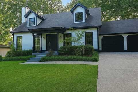 1947 Kensington High Street SW, Lilburn, GA 30047