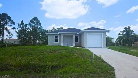3019 32nd Street W, Lehigh Acres, FL 33971