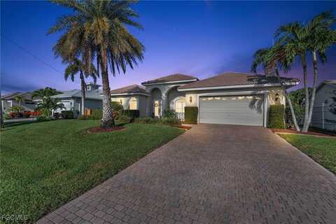 5212 SW 8th Court, Cape Coral, FL 33914