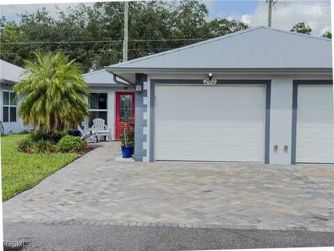 202 Village Circle unit: 20, Labelle, FL 33935