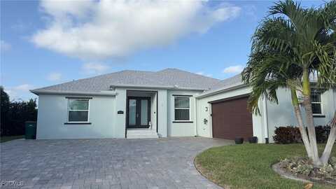 131 S Bahama Avenue, Marco Island, FL 34145