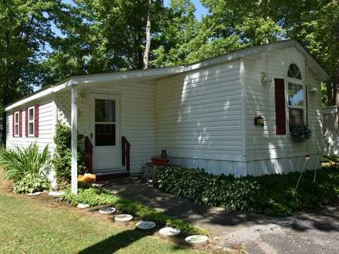 10365 CENTER Drive, Meadville, PA 16335