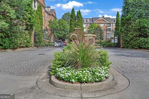 2300 Peachford, Atlanta, GA 30338