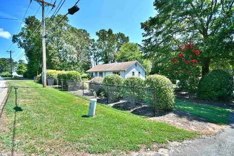 205 Ashmore Bridge Road, Mauldin, SC 29662