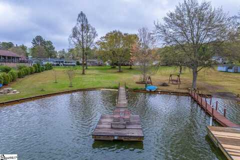 423 Coggins Shore Road, Inman, SC 29349