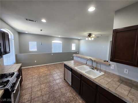 1500 Ruby Cliffs Lane, Las Vegas, NV 89144
