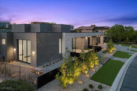 38 Skybird Court, Las Vegas, NV 89135