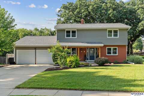 9514 Grover Street, Omaha, NE 68124