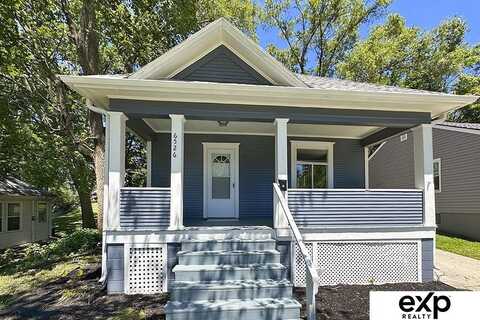 6526 Pinkney Street, Omaha, NE 68104