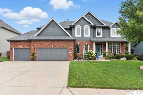 15122 Newport Avenue, Omaha, NE 68116