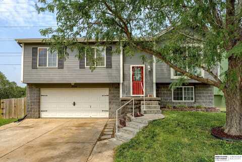 8024 Howell Street, Omaha, NE 68123