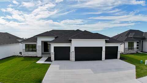 5516 N 213th Avenue, Elkhorn, NE 68022