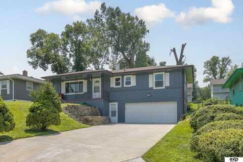 5725 Camden Avenue, Omaha, NE 68104