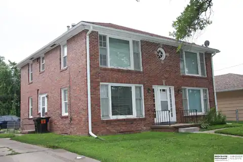 807 W 11th Street, Fremont, NE 68025