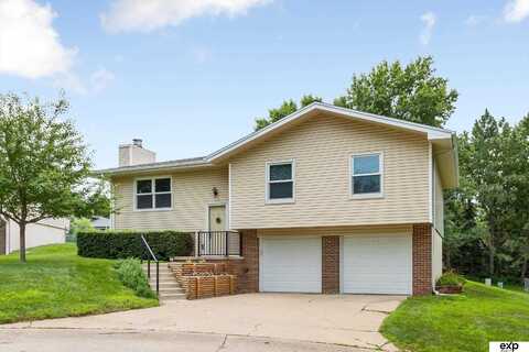 14811 Parker Plaza, Omaha, NE 68154