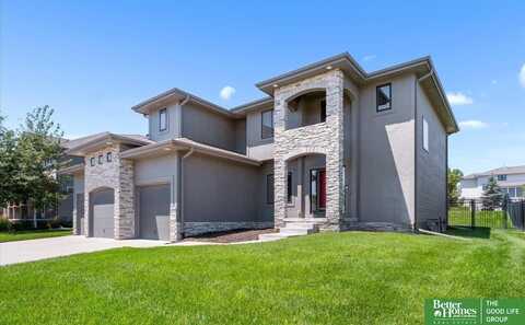 12124 Montauk Drive, Papillion, NE 68046