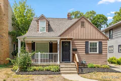 2127 Paris Avenue SE, Grand Rapids, MI 49507