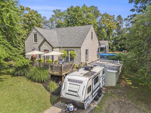 1421 Rosewood Street, Jenison, MI 49428