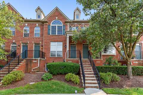 39621 Springwater Drive, Northville, MI 48168