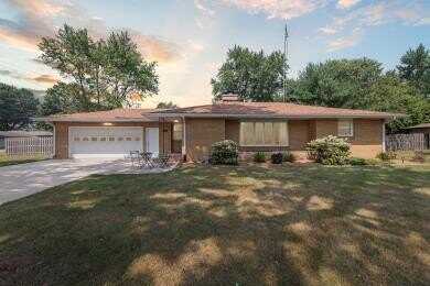 753 Lattimer Drive, Saint Joseph, MI 49085