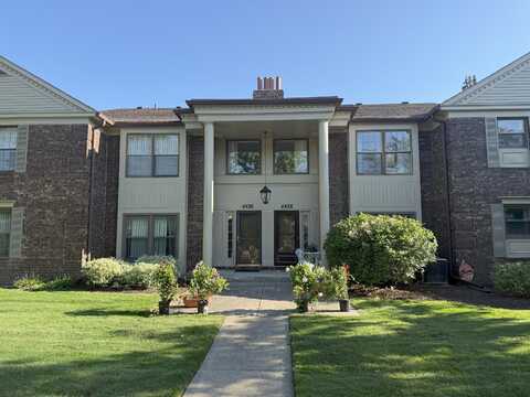 4426 Knightsbridge Lane, West Bloomfield, MI 48323