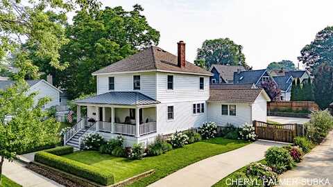 406 Lake Avenue, Grand Haven, MI 49417