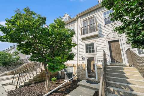 1043 MAIDEN Lane, Ann Arbor, MI 48105
