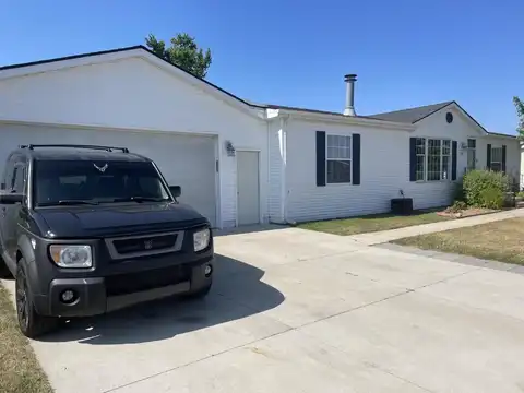 8592 Eagle Street, Zeeland, MI 49464
