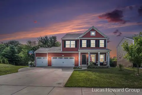 490 Pioneer Trail, Cedar Springs, MI 49319