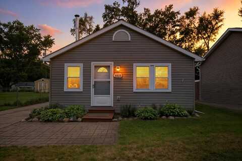 9925 Elizabeth Lake Road, White Lake, MI 48386