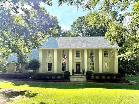 713 Saddle HIll rd, Greenwood, SC 29646