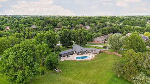 5021 S Farm Rd 137, Springfield, MO 65810