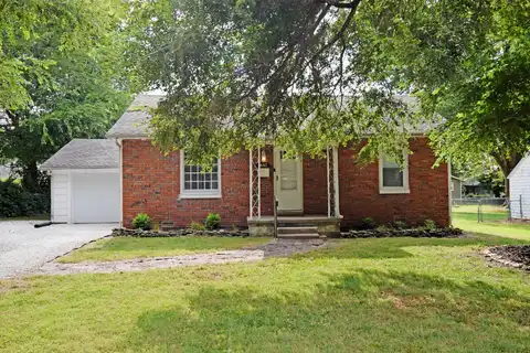 1667 N Hayes Avenue, Springfield, MO 65803