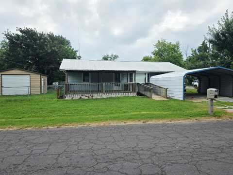 102 N Busch Avenue, Mountain Grove, MO 65711
