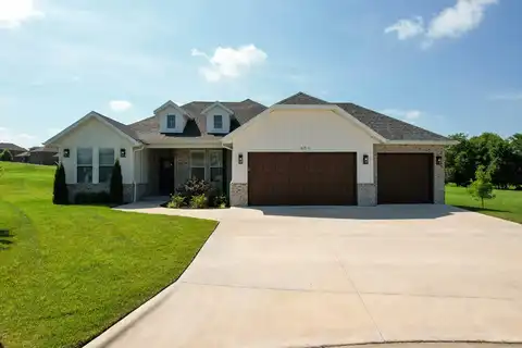 1604 N Bristol Avenue, Springfield, MO 65802