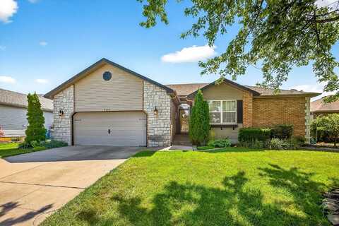 5342 S Tanager Avenue, Battlefield, MO 65619